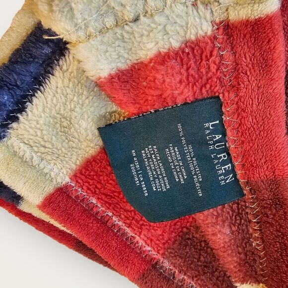 Lauren Ralph Lauren Striped Fleece Throw Blanket - Picture 8 of 10